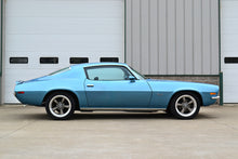 Load image into Gallery viewer, products-StreetGrip-2ndGen-Camaro-Side-View-small.jpg