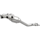 Catalytic Converter with Integrated Exhaust Manifold