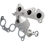 Catalytic Converter with Integrated Exhaust Manifold