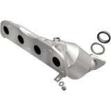 Catalytic Converter with Integrated Exhaust Manifold