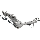 Catalytic Converter with Integrated Exhaust Manifold