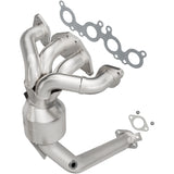 Catalytic Converter with Integrated Exhaust Manifold