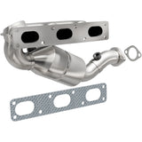 Catalytic Converter with Integrated Exhaust Manifold