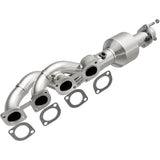 Catalytic Converter with Integrated Exhaust Manifold