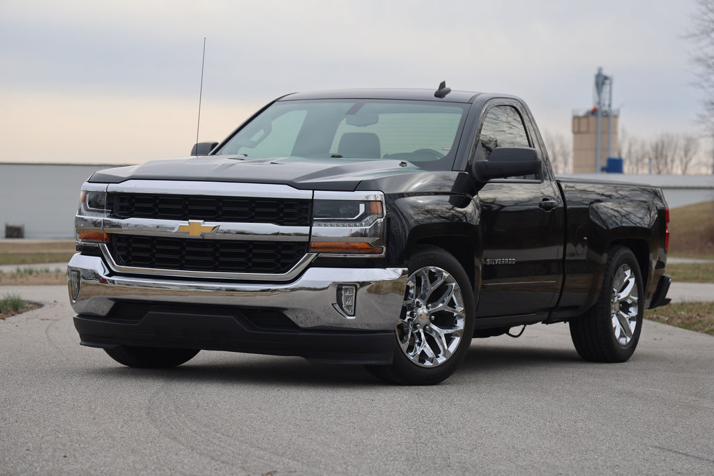 14-18-Silverado-Black.JPG