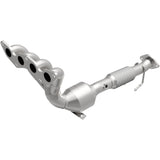 Catalytic Converter with Integrated Exhaust Manifold