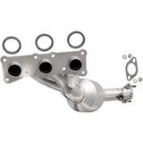 Catalytic Converter with Integrated Exhaust Manifold