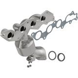 Catalytic Converter with Integrated Exhaust Manifold