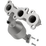 Catalytic Converter with Integrated Exhaust Manifold