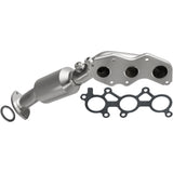 Catalytic Converter with Integrated Exhaust Manifold