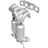 Catalytic Converter with Integrated Exhaust Manifold