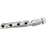 Catalytic Converter with Integrated Exhaust Manifold