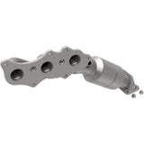 Catalytic Converter with Integrated Exhaust Manifold